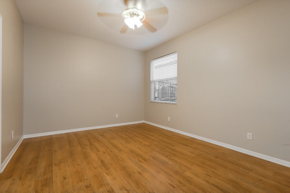 Building Photo - 619 Wave Crest Cir