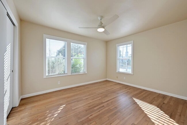 Building Photo - 1900 Cedar Ave