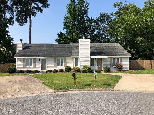 Building Photo - 2 br, 2 bath Condo - 2108 Tiffany Drive