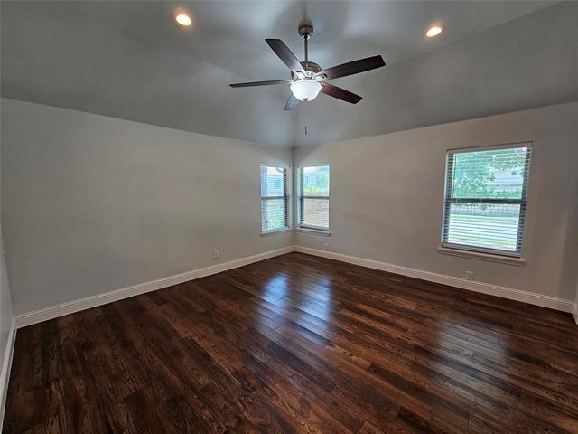 Building Photo - 3804 Eaton Dr