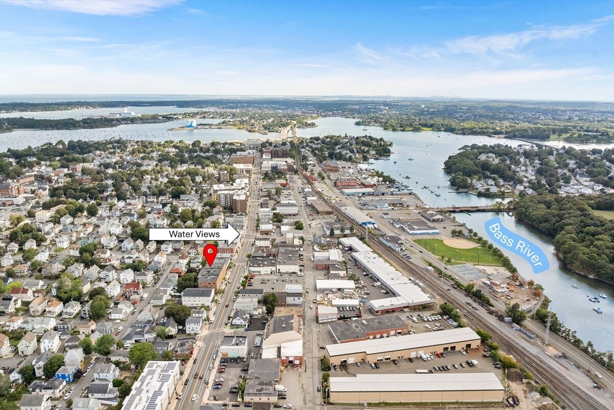 Building Photo - 315 Rantoul St