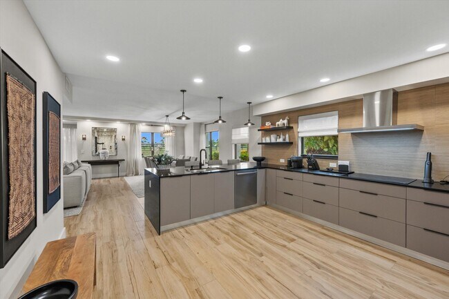 Building Photo - 2785 Polo Island Dr
