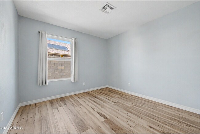 Building Photo - 20615 N 4th Ave