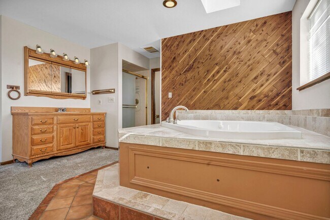 Building Photo - Single Story Home Located on a Ranch