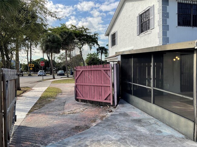 Building Photo - 1675 W 68th St