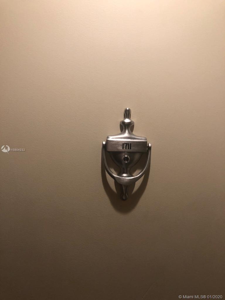 Building Photo - 701 Brickell Key Blvd