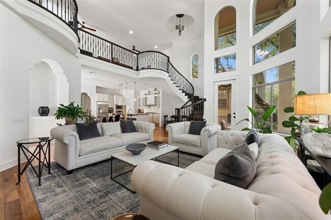 Building Photo - 64 Tiburon Dr