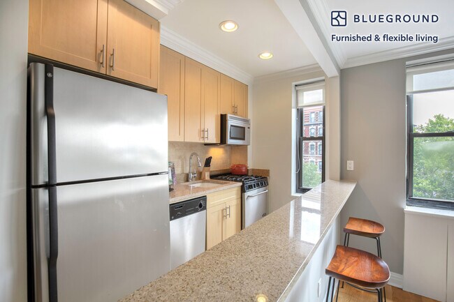 Building Photo - 10 Downing St