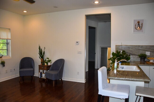Building Photo - 8325 La Bajada Ave