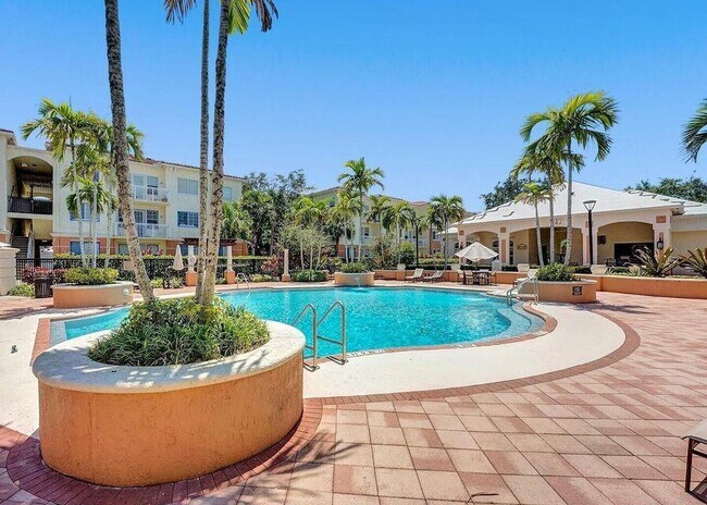 Building Photo - 9857 Baywinds Blvd