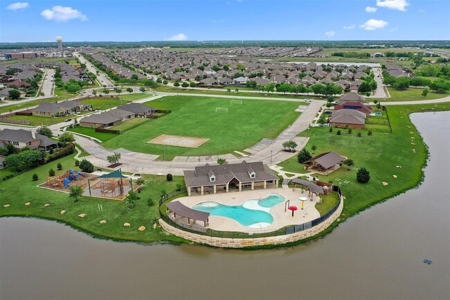 Building Photo - 1704 Gulin St