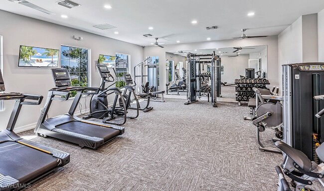 Building Photo - 850 Enbrook Lp