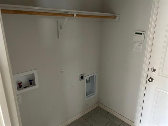 Building Photo - 304 Lead Creek Dr