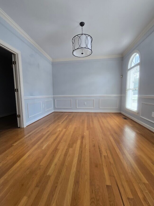 Building Photo - 3004 Honor Ct