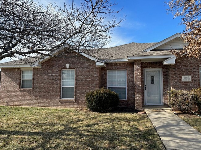 Primary Photo - 3200 Hansford Dr