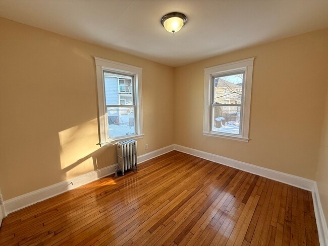 Building Photo - 25 Ronan St