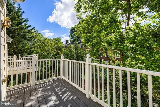 Building Photo - 129 Hearth Ct
