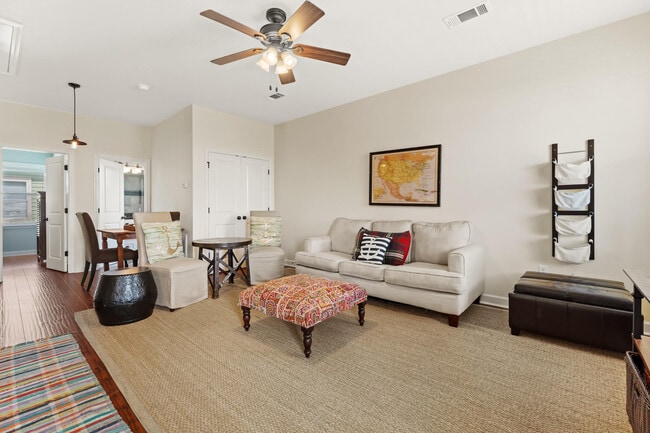 Building Photo - 4555 Grand Key Loop W