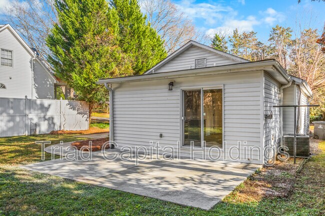 Building Photo - 432 Wiley Ave