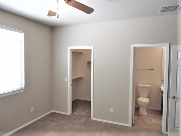 Building Photo - 14223 W Jenan Dr