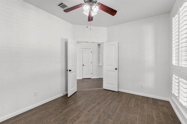Building Photo - 18613 Falcon Pointe Blvd