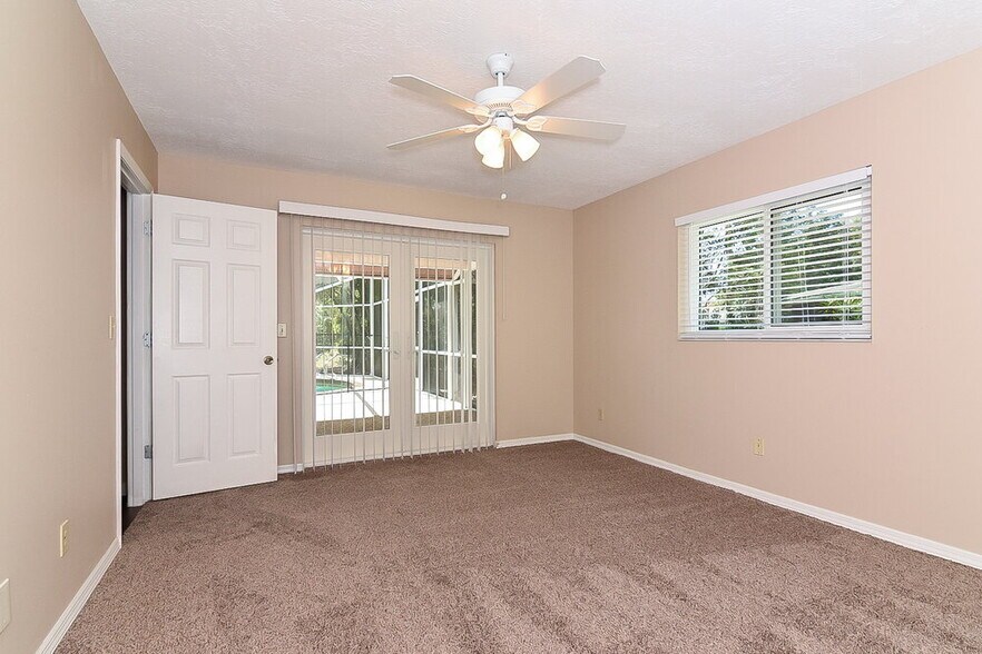 Building Photo - 4138 Macaulay Ln