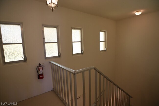 Building Photo - 4012 Coronado Pkwy