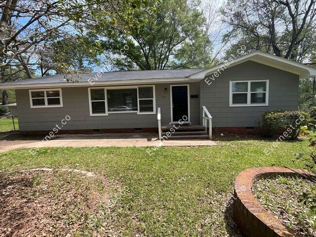 Primary Photo - 160 Meadowview St