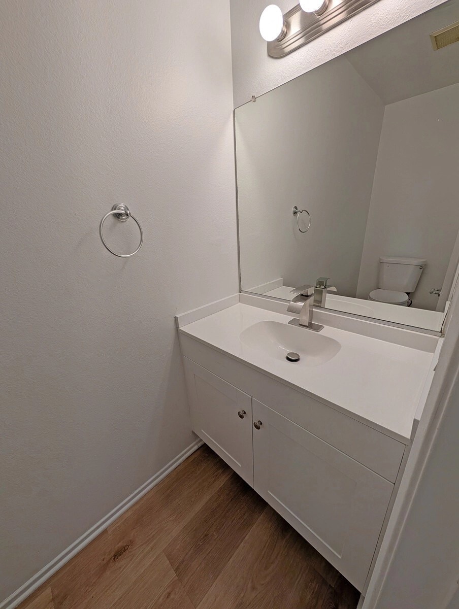 Building Photo - Piedmont