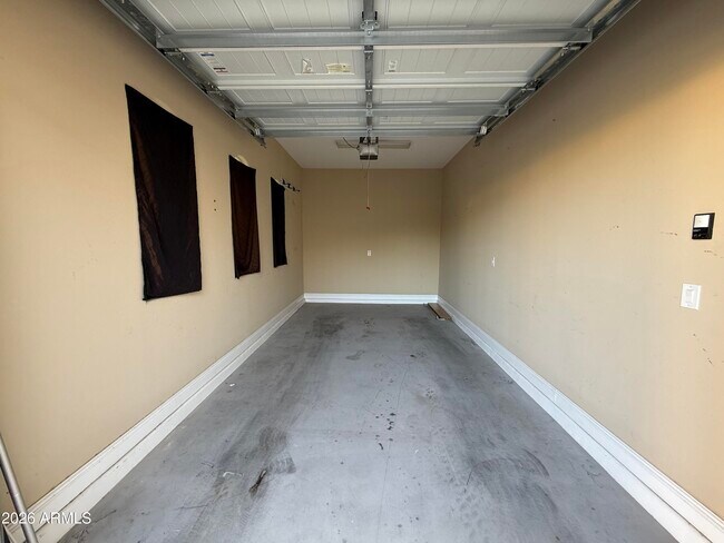 Building Photo - 3320 S Waterfront Dr