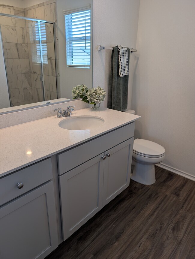 Building Photo - 160 Rioja