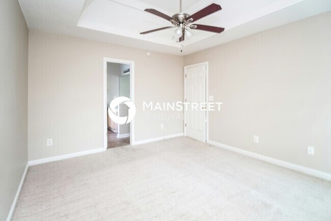 Building Photo - 3 Bedroom Pet-Friendly Home in Lithonia, GA with Main Street Renewal