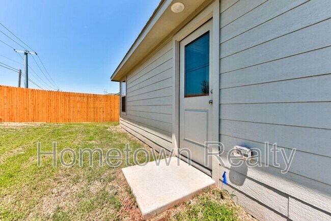 Building Photo - 9612 NW 123rd St