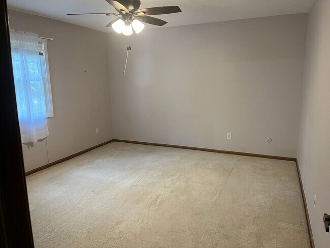Building Photo - 2259 Augusta Ct
