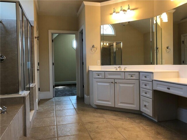 Building Photo - 2575 Goodrick Ln