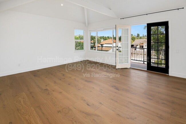 Building Photo - 28142 Ambar
