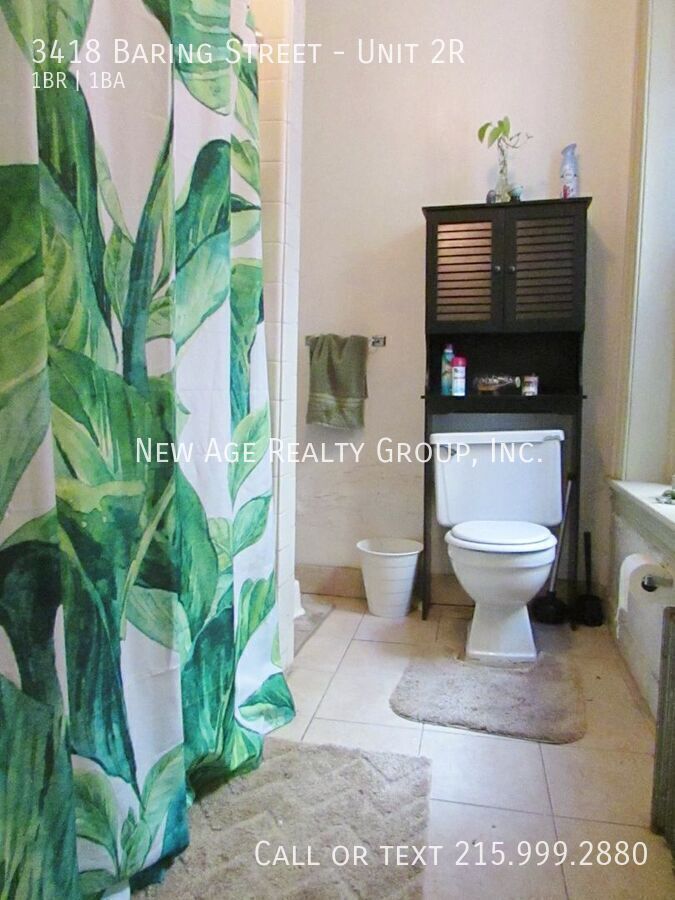 Building Photo - 3418 Baring St