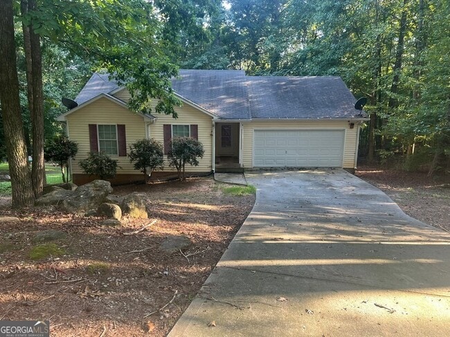 Primary Photo - 79 Gold Finch Dr