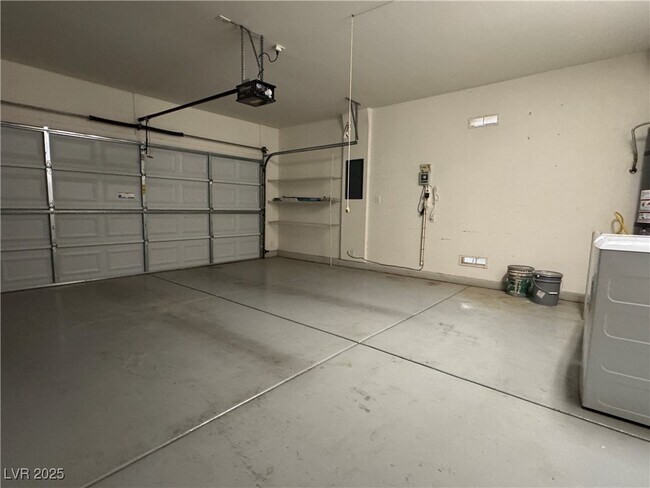 Building Photo - 3025 Seaford Peak Dr