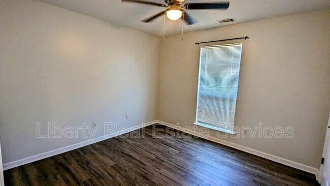 Building Photo - 1220 Langston Ln