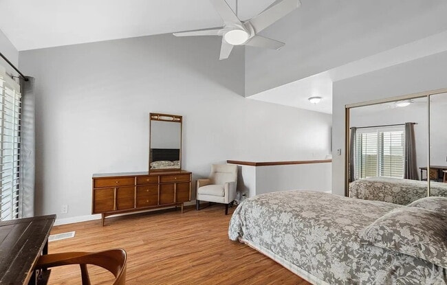 Building Photo - Beautifully Maintained Rental Unit Available