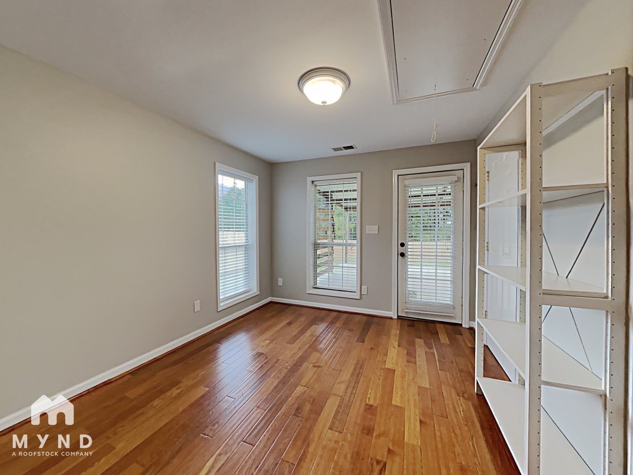 Building Photo - 306 Forest Lakes Dr