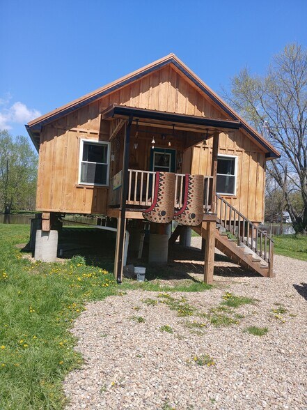 Building Photo - 23180 Mallard Ln