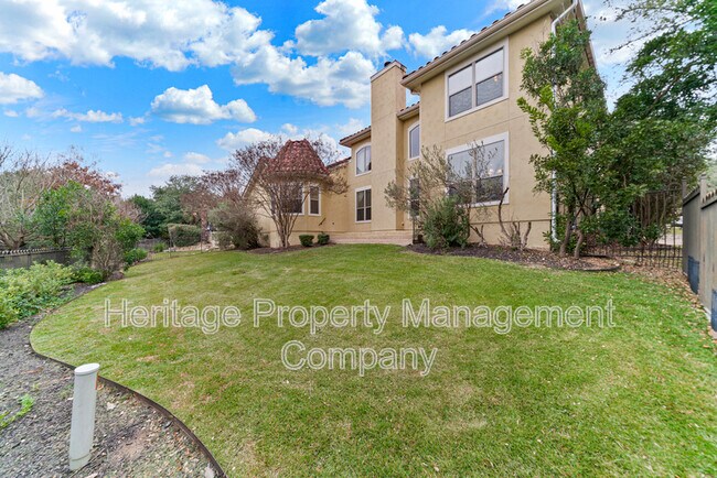 Building Photo - 7110 Hovingham