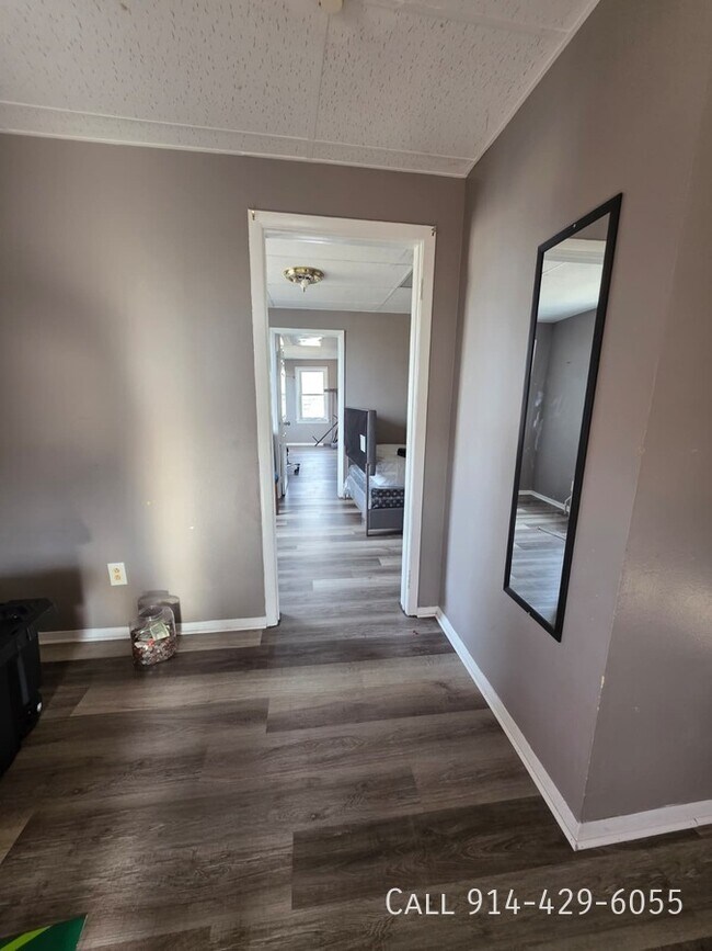 Building Photo - 53 Charles St