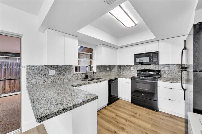 Building Photo - 12370 SW 52nd St