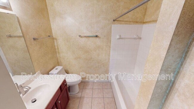 Building Photo - 3049 Westminster Dr