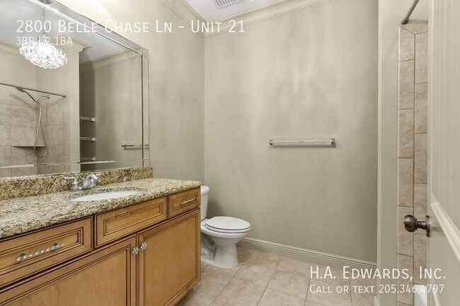 Building Photo - 2800 Belle Chase Ln