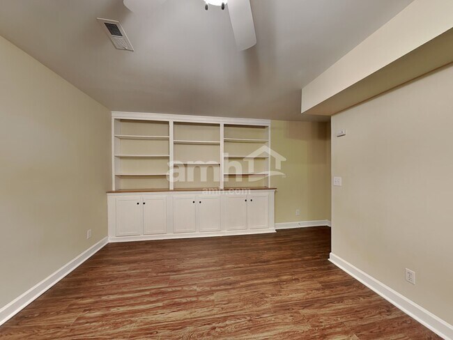 Building Photo - 110 Harper Ridge Ct