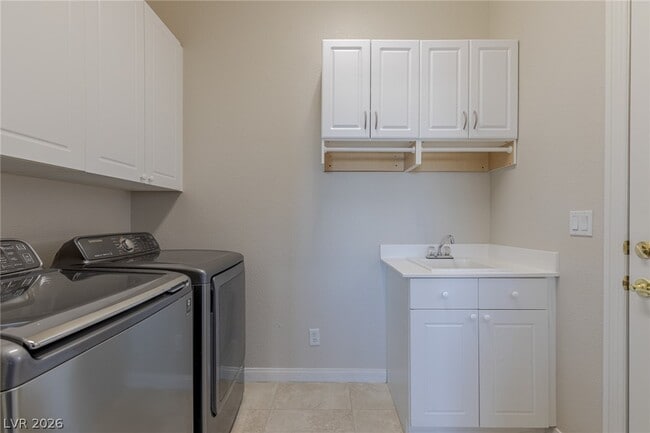 Building Photo - 2749 Botticelli Dr